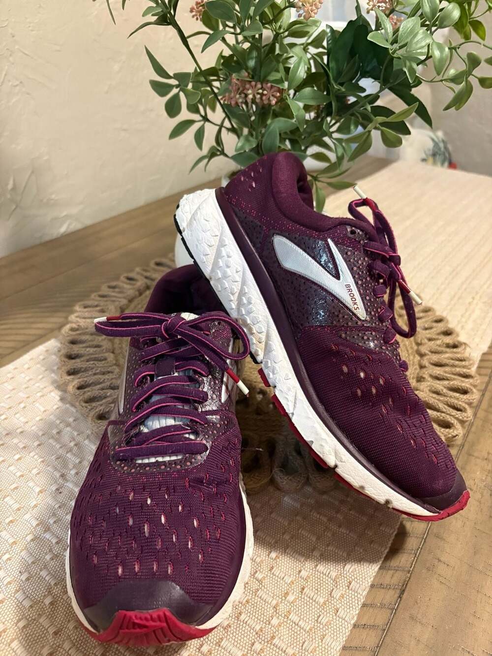 Brooks Glycerin 16 Running Shoes Purple Women